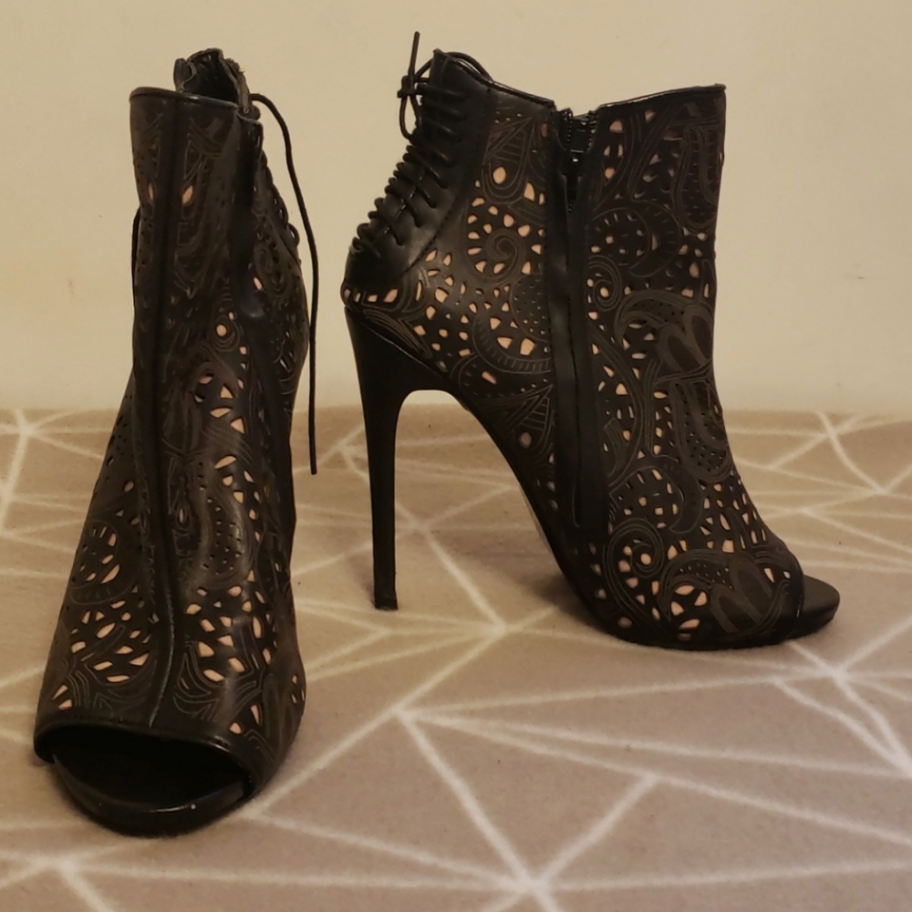 Korsett Leather Lace Stilettos